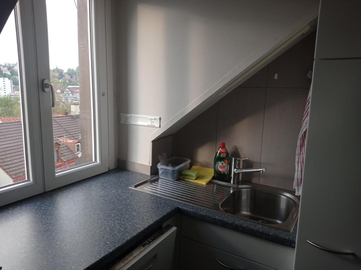 Gemuetliche Dachwohnung Санкт Гален Екстериор снимка